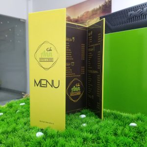 Dịch vụ in menu chống nước bằng nhựa PVC siêu bền cho quán cafe và nhà hàng tại In nhanh Aloin