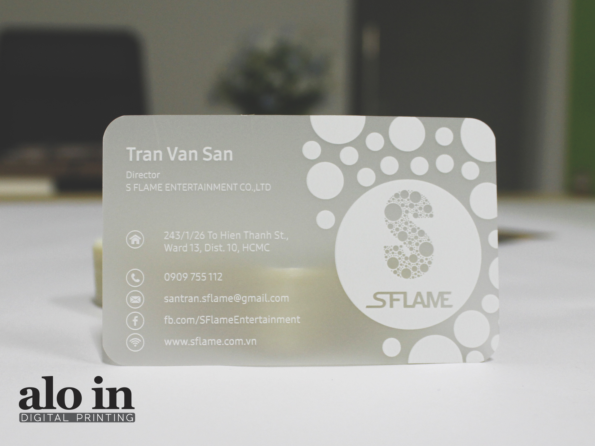 name_card_in_giay_nhua_trong_mo_muc_trang-1
